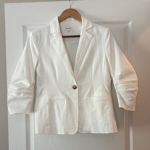 Dance & Marvel White Single-Button Notch Lapel Blazer